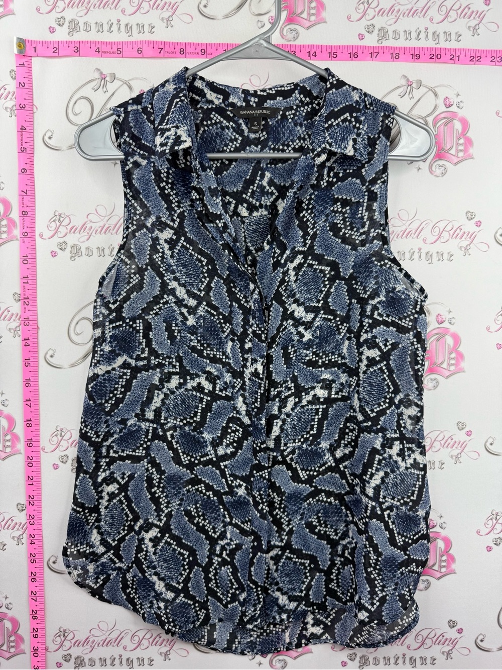 Banana Republic Blue Black White Snake Print Sleeveless Blouse